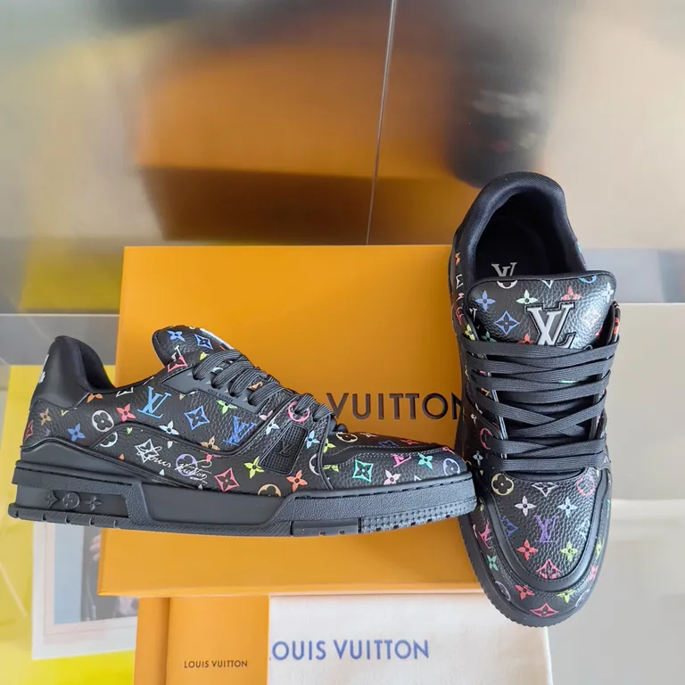 Louis Vuitton Shoe 